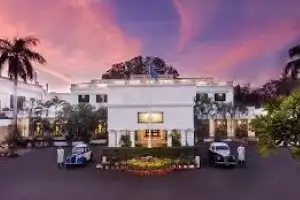 Jehan Numa Palace